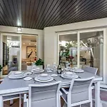 Molo Residences Boutique & 4*