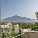 Molo Residences Boutique & Aparthotel