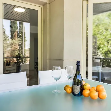 Molo Residences Boutique & 4* 마르베야