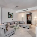 Molo Residences Boutique & Aparthotel 4*