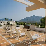Molo Residences Boutique & 4*