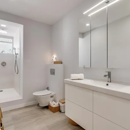 Molo Residences Boutique & 4*