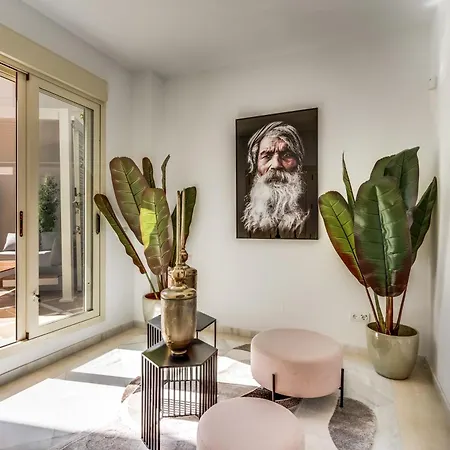 Molo Residences Boutique &