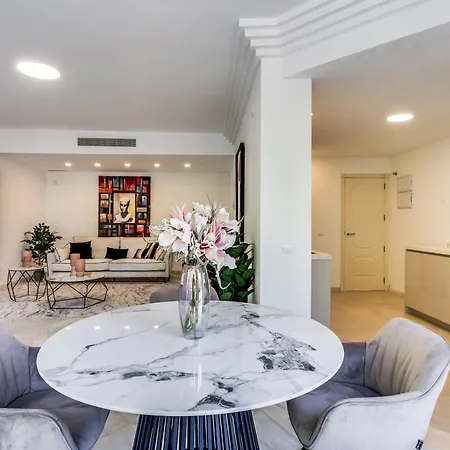 Апарт-готель Molo Residences Boutique &