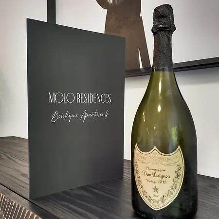 Molo Residences Boutique & شقة فندقية