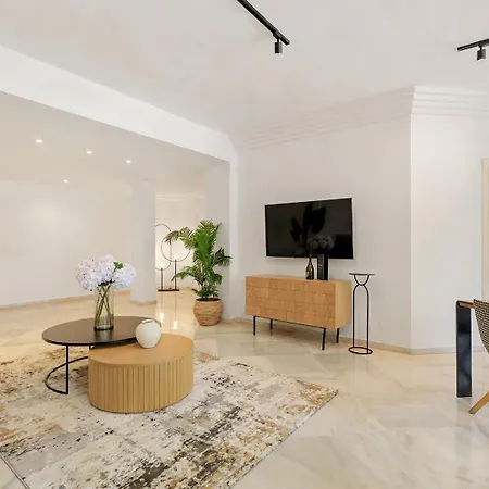 Molo Residences Boutique & 4* マルベーリャ