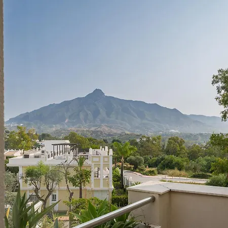 Molo Residences Boutique & Aparthotel