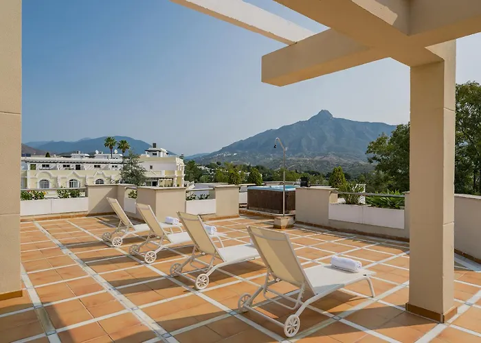 Molo Residences Boutique & 4*