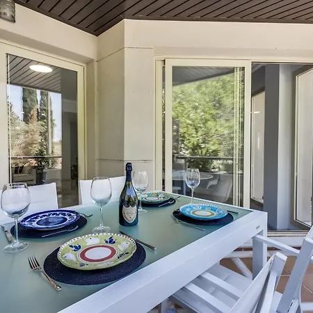 Molo Residences Boutique & 4* Marbella