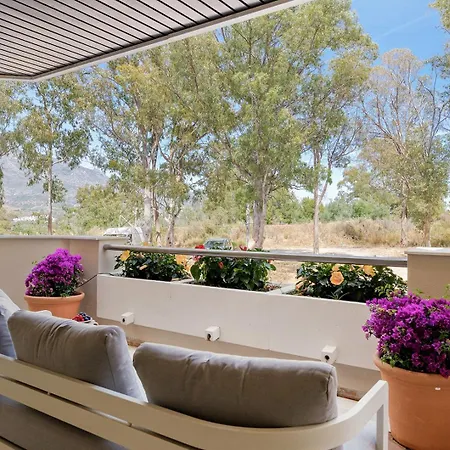 Molo Residences Boutique & Marbella