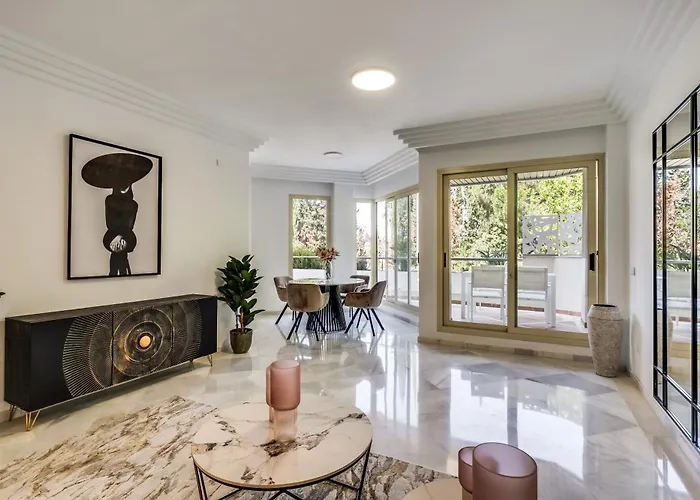 Molo Residences Boutique & 4*