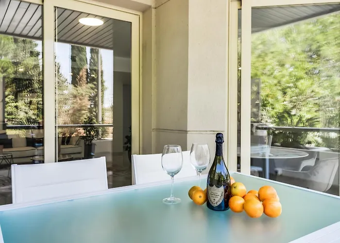 Molo Residences Boutique & 4* מארבלה