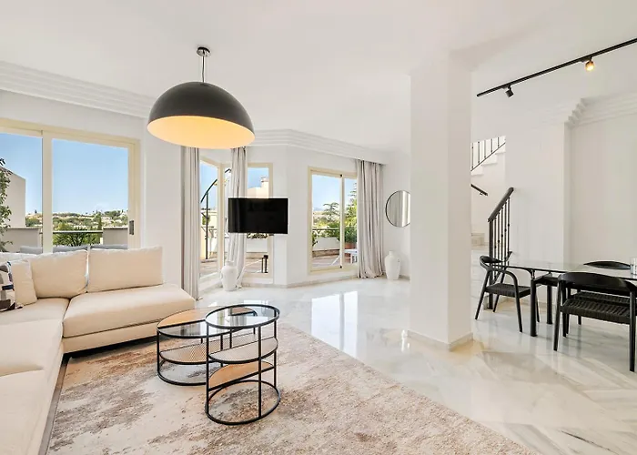 Molo Residences Boutique & מלון דירות