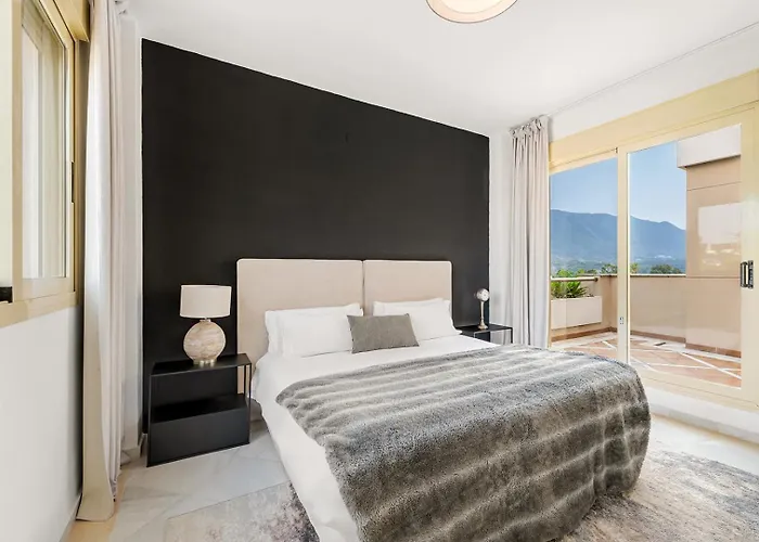 Molo Residences Boutique & 4*