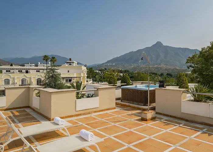 Molo Residences Boutique & 4*