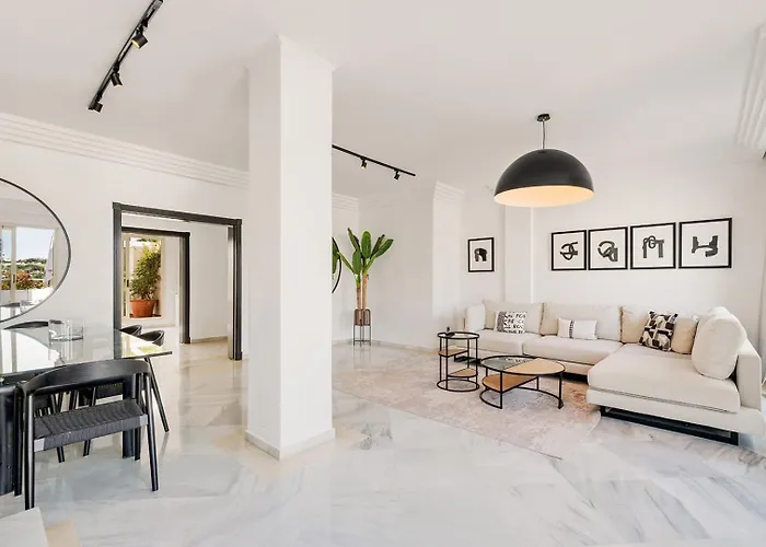 Molo Residences Boutique & 4*